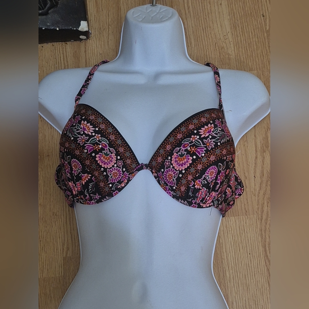 Time and Tru Pink and Orange Paisley Bra